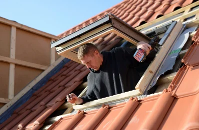 Pose de fenêtres de toit Velux à Guîtres